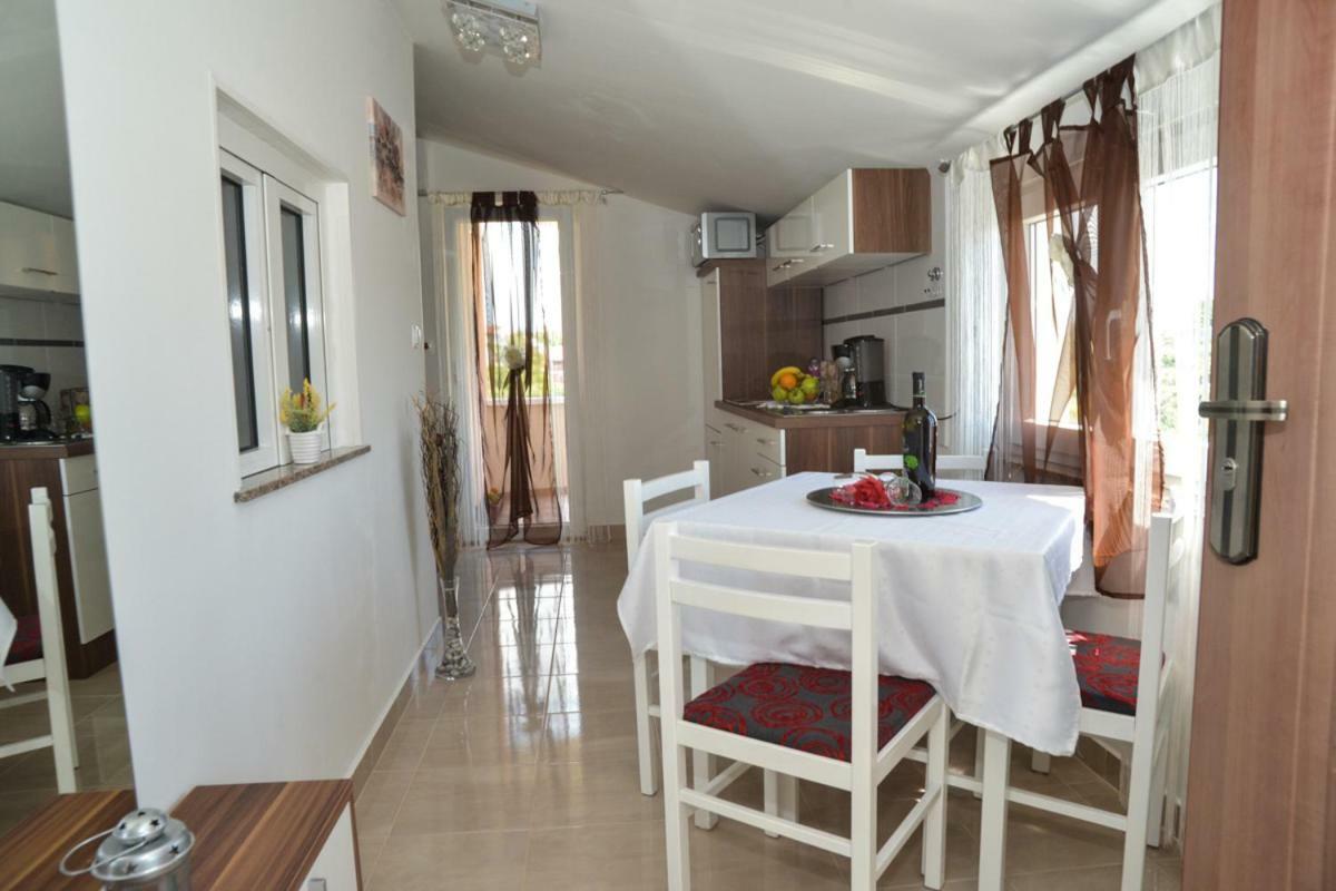 Apartment Antonio Zadar Buitenkant foto