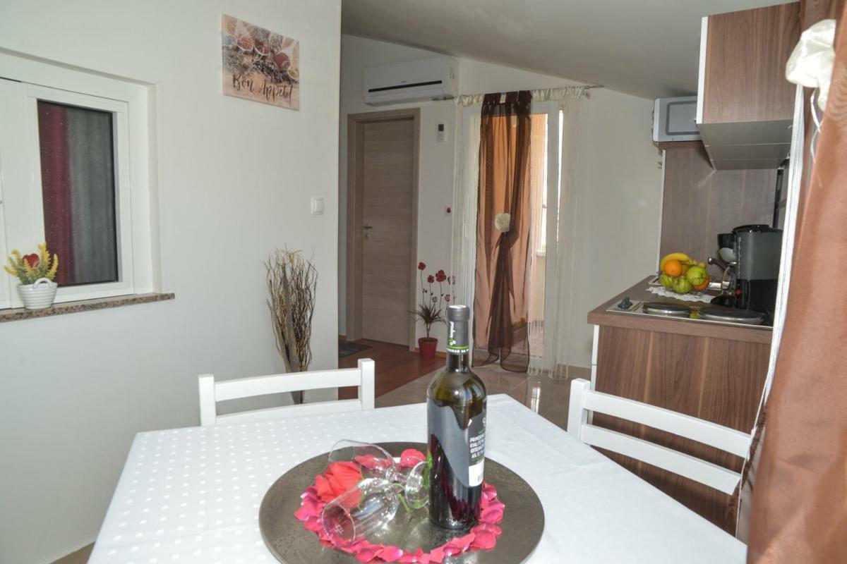 Apartment Antonio Zadar Buitenkant foto